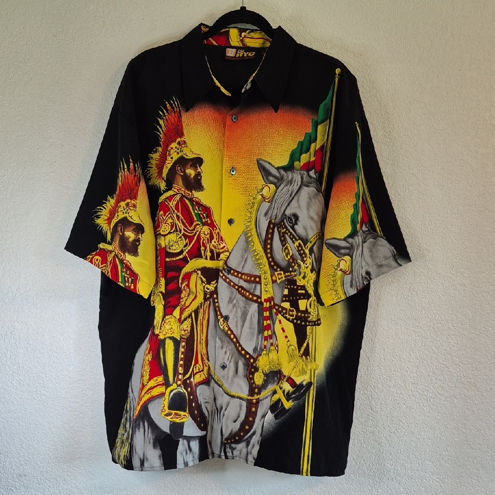 212 NYC His Majesty Emperor Haile Button Down Short Sleeve Shirt XL URBAN TECH
